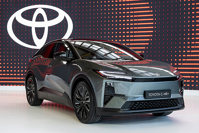 Toyota C-HR+