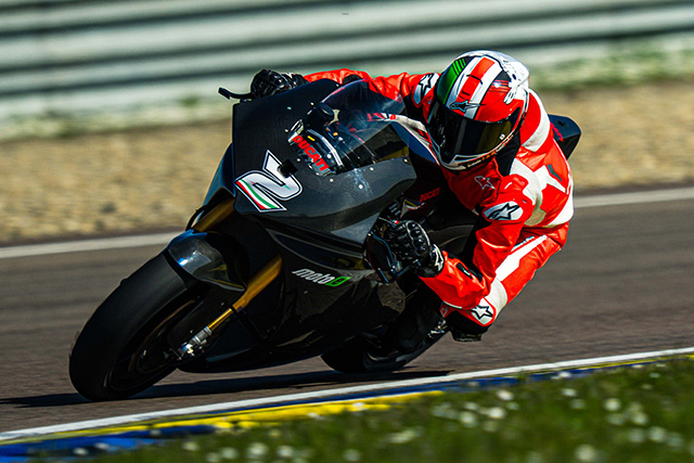 Ducati V21L