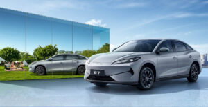 New BYD E7
