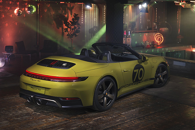 Porsche 911