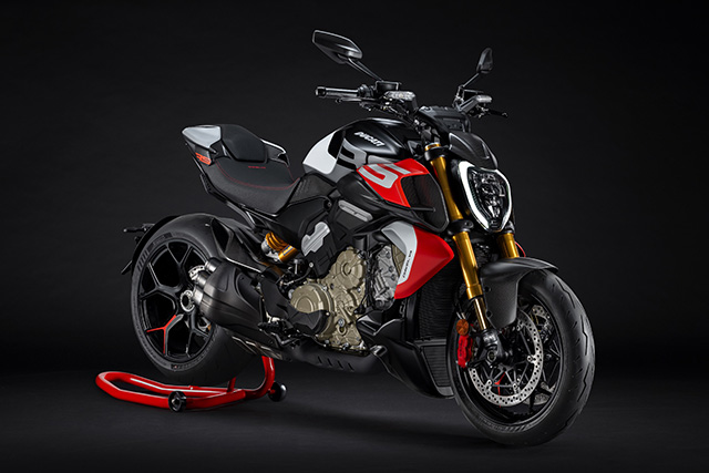 Ducati Diavel V4 RS