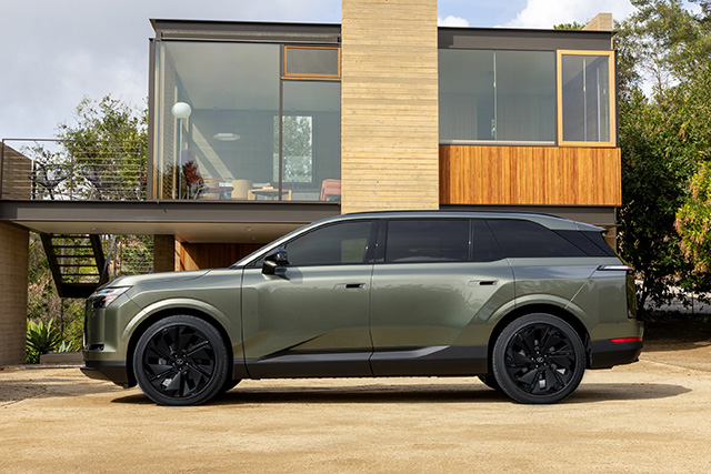 Lexus BEV