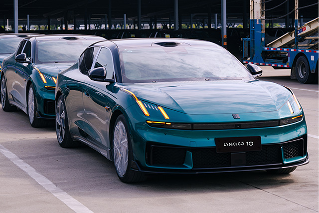 Lynk & Co 10